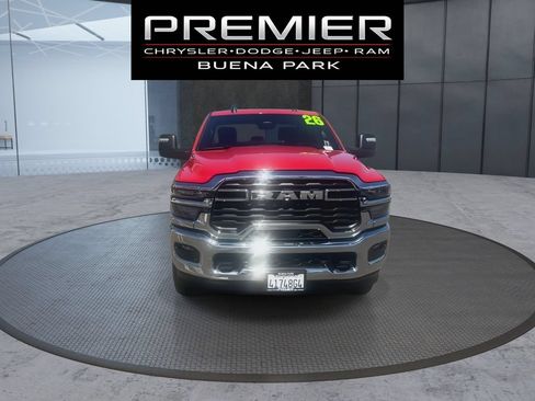 Certified 2026 RAM 2500 Big Horn AWD/4WD image 3
