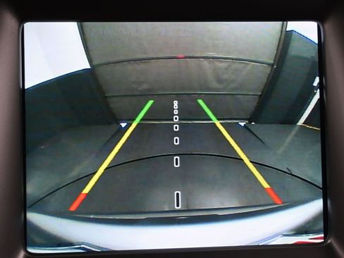 Used 2018 Jeep Compass Latitude w/ Popular Equipment Group image 11