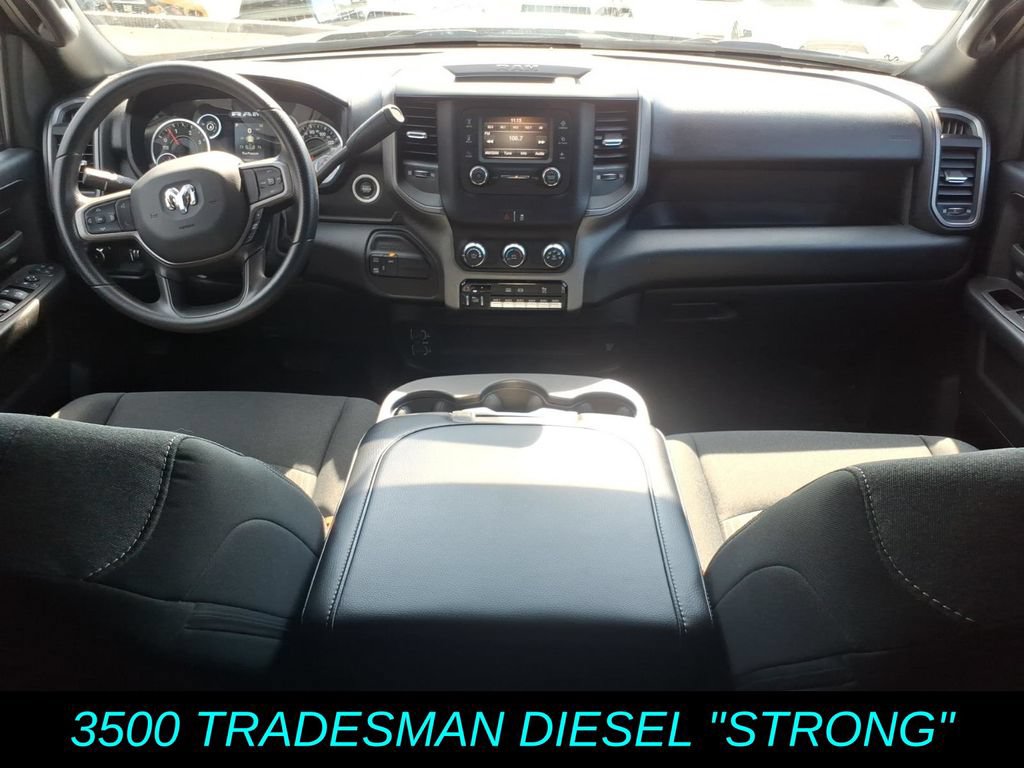 Used 2024 RAM 3500 Tradesman w/ Chrome Appearance Group AWD/4WD image 12