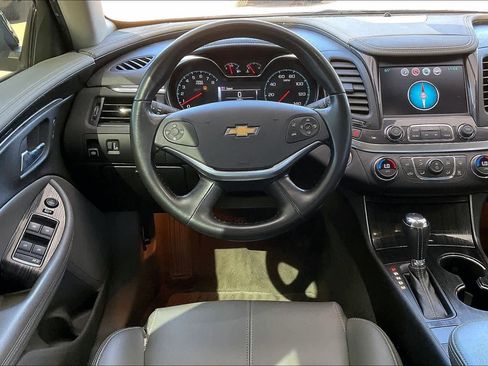 Used 2018 Chevrolet Impala LT image 7