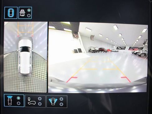 New 2026 GMC Yukon AT4 image 3