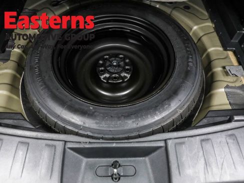 Used 2020 Nissan Rogue SV w/ Premium Package image 25