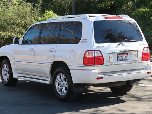 Used 2005 Lexus LX 470 4WD image 4
