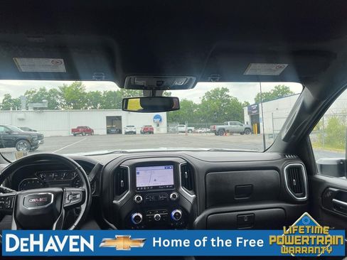 Used 2022 GMC Sierra 2500 AT4 w/ AT4 Preferred Package AWD/4WD image 21