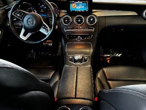 Used 2019 Mercedes-Benz C 300 4MATIC Sedan image 26