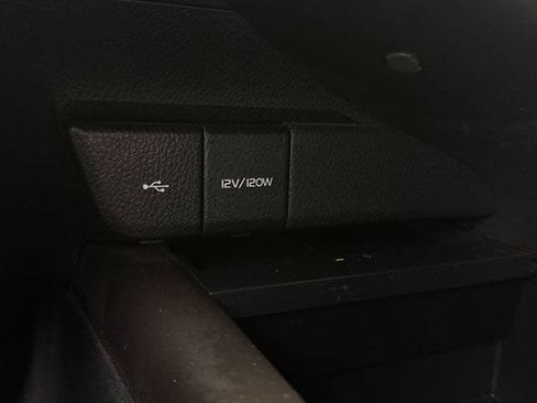 Used 2023 Toyota Camry XSE FWD image 21