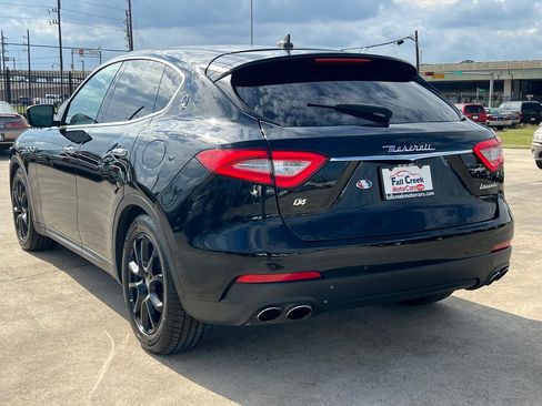 Used 2018 Maserati Levante AWD/4WD image 63