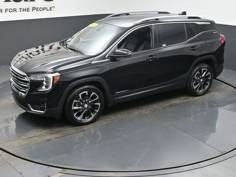 Used 2022 GMC Terrain SLT w/ Infotainment Package II image 43