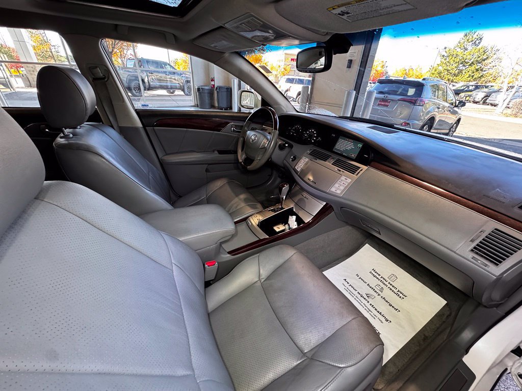 Used 2008 Toyota Avalon Limited FWD image 37