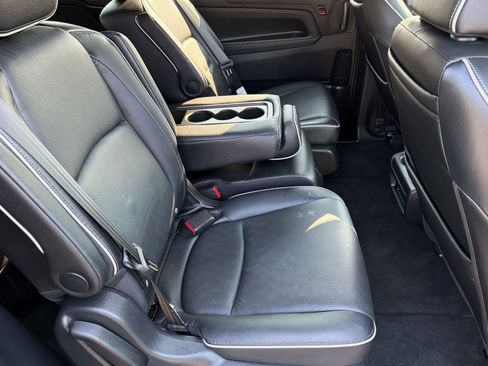 Used 2024 Honda Odyssey Elite image 31