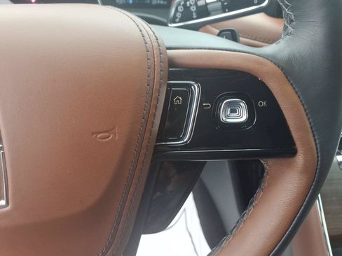 Used 2026 Lincoln Aviator Reserve w/ Luxury Package AWD/4WD image 16