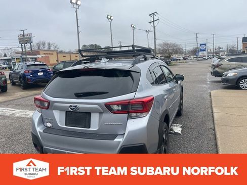 Used 2020 Subaru Crosstrek 2.0i Premium image 4