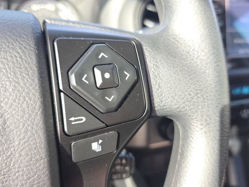 Used 2023 Toyota Tacoma SR AWD/4WD image 21