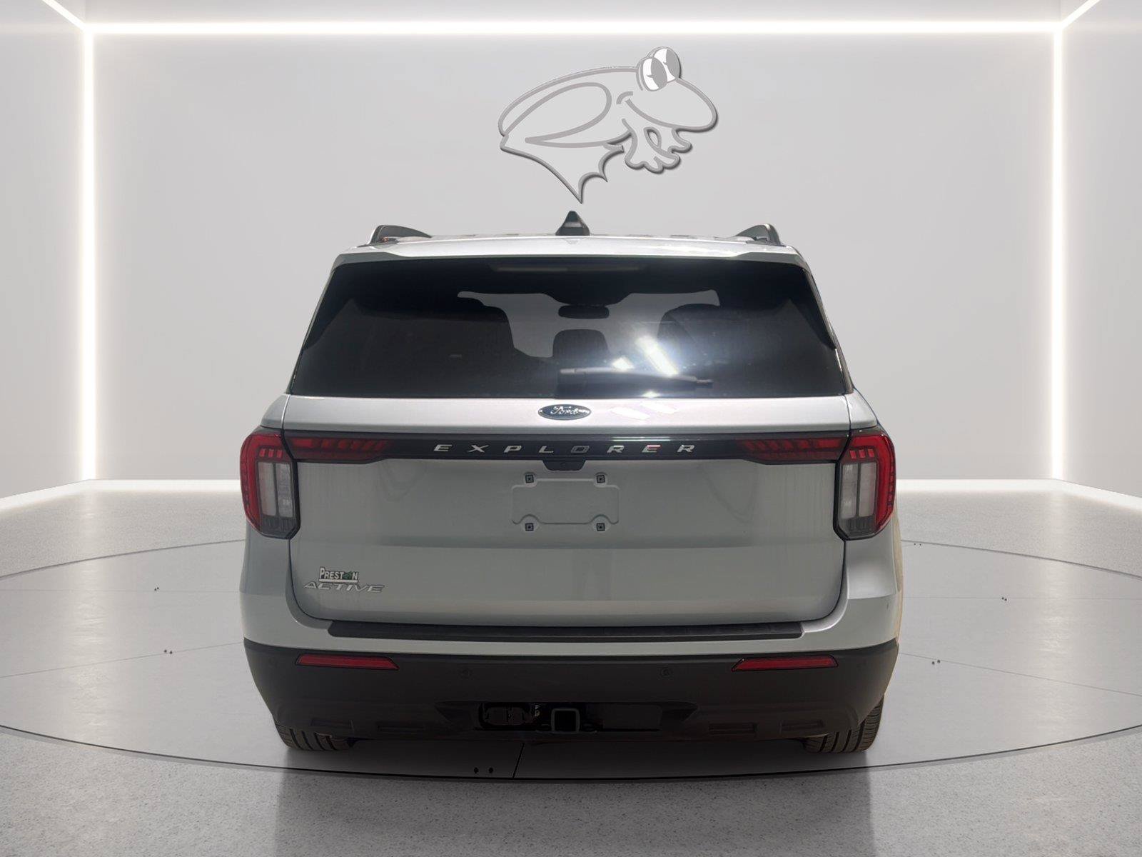 Certified 2025 Ford Explorer Active RWD image 4