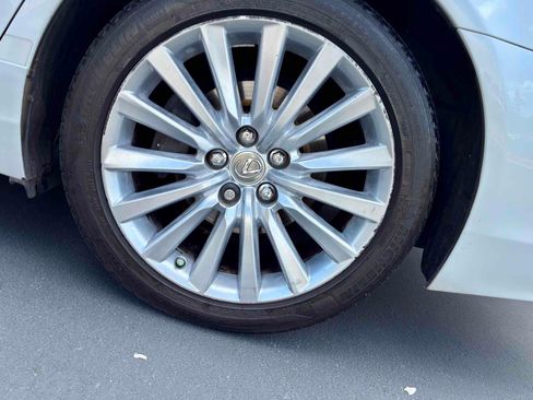 Used 2014 Lexus LS 460 AWD w/ Comfort Package image 15