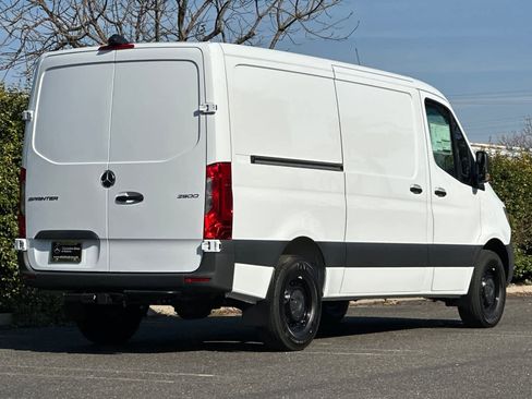 New 2026 Mercedes-Benz Sprinter 2500 image 3
