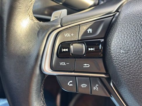 Used 2018 Honda Accord Sport image 19