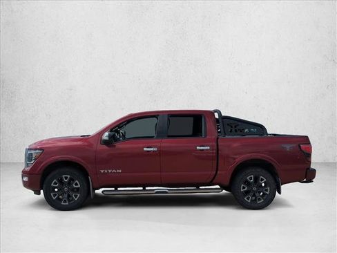 Used 2021 Nissan Titan Platinum Reserve w/ Moonroof Package image 5