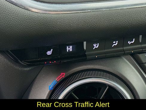 Used 2024 Chevrolet Blazer LT w/ Convenience Package image 27