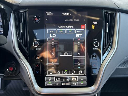 Certified 2025 Subaru Outback Premium image 21