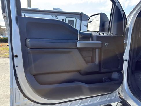 Used 2018 Ford F150 XLT w/ Equipment Group 302A Luxury image 22