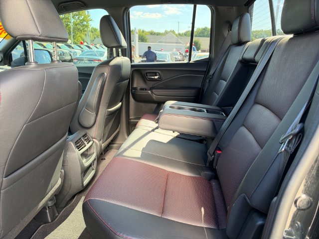 Used 2022 Honda Ridgeline Black Edition image 15