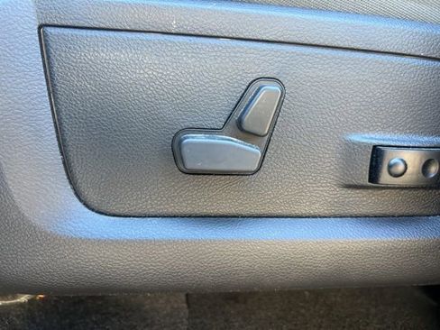 Used 2017 RAM 1500 Big Horn image 27