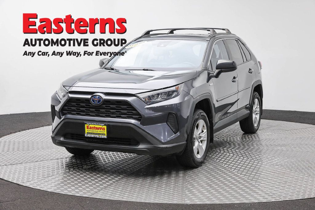 Used 2021 Toyota RAV4 LE w/ Carpet Mat Package (TMS) AWD/4WD image 1
