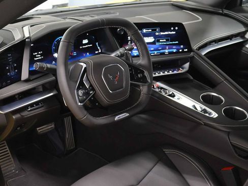 Used 2026 Chevrolet Corvette Z06 RWD image 4