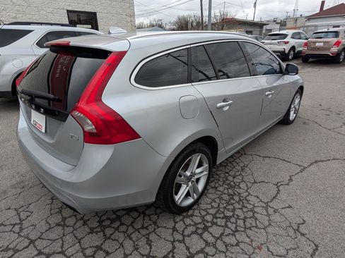 Used 2015 Volvo V60 T5 Premier image 6