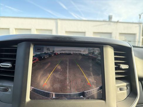 Used 2022 RAM 1500 Big Horn image 25