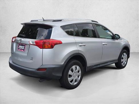 Used 2013 Toyota RAV4 LE AWD/4WD image 5