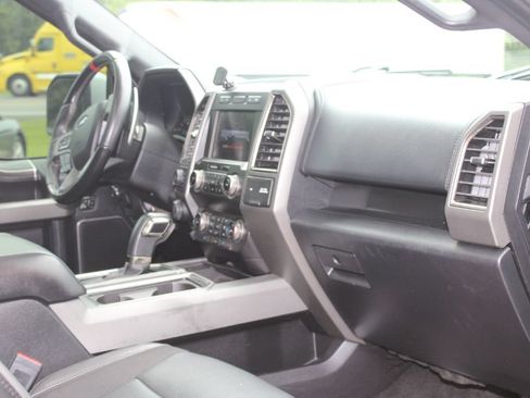 Used 2019 Ford F150 Raptor w/ Equipment Group 802A Luxury AWD/4WD image 19