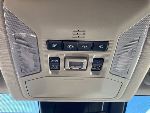 Used 2019 Toyota RAV4 Limited image 26