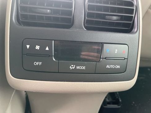Used 2010 MAZDA CX-9 Touring w/ Moonroof & Bose Audio Pkg AWD/4WD image 13