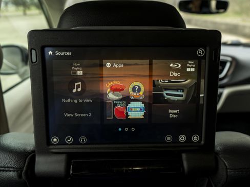 Used 2019 Chrysler Pacifica Touring-L Plus w/ Advanced Safetytec Group image 41