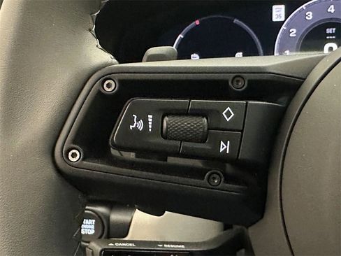 Used 2025 Porsche 911 Carrera GTS image 18