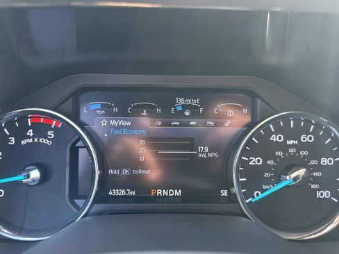 Certified 2022 Ford F250 Lariat w/ Lariat Ultimate Package image 17