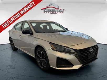 Used 2023 Nissan Altima 2.5 SR