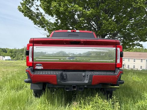 Used 2023 Ford F250 Platinum w/ Snow Plow Prep Package AWD/4WD image 6