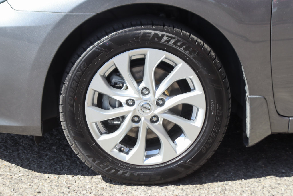 Used 2019 Nissan Sentra SV FWD image 38