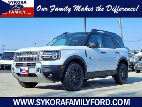 New 2025 Ford Bronco Sport Badlands AWD/4WD image 1