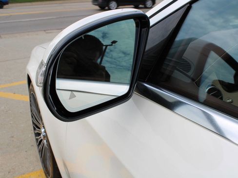 Used 2018 Mercedes-Benz S 560 4MATIC Sedan image 26