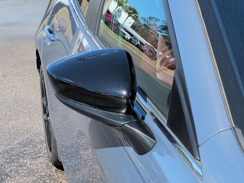 Used 2024 MAZDA MAZDA3 s image 12