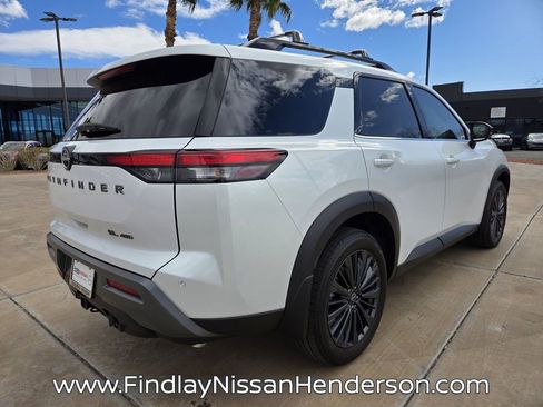 New 2026 Nissan Pathfinder SL w/ SL Premium Package AWD/4WD image 5