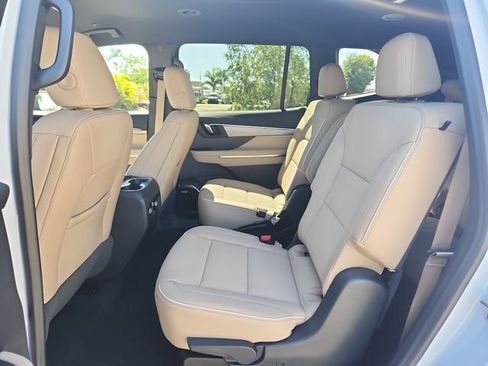 New 2026 Buick Enclave Preferred w/ Super Cruise Package FWD image 9