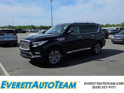 Used 2022 INFINITI QX80 Luxe w/ All-Season Package image 1