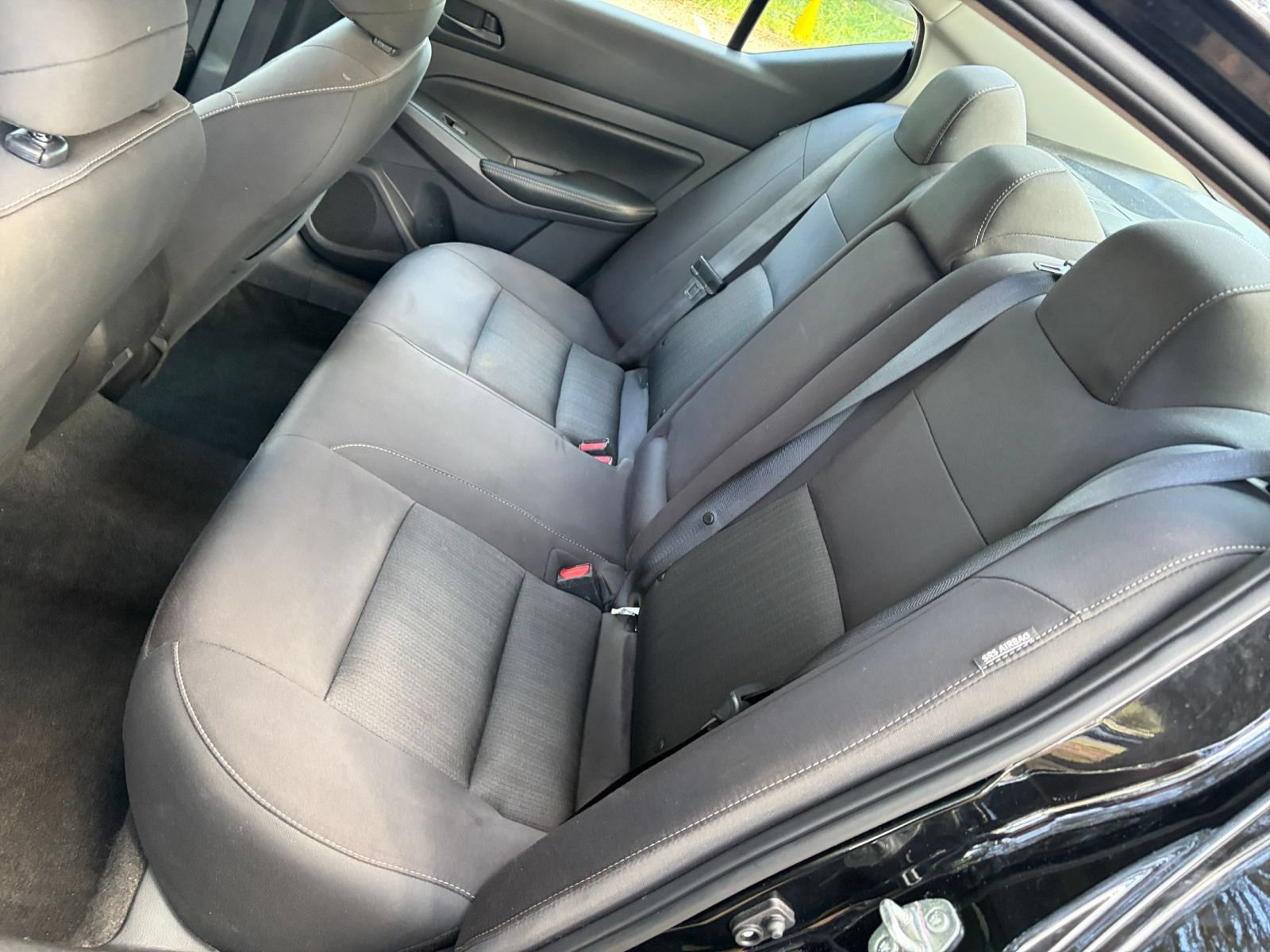 Used 2025 Nissan Altima 2.5 SV FWD image 25