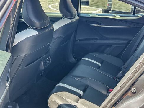 Used 2025 Toyota Camry SE FWD image 19