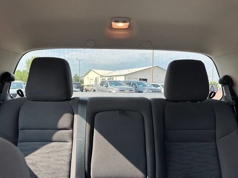 Used 2022 Nissan Frontier S w/ Technology Package AWD/4WD image 32